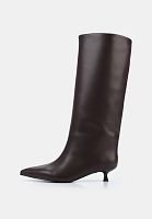 SN884-2 Сапоги трубы шоколадные на маленьком каблуке