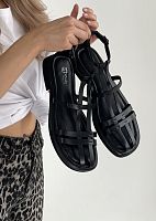 183 Сандалии черные из натуральной кожи