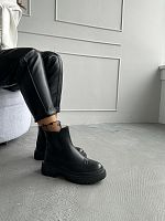 SHT45 Челси короткие демисезонные черные из натуральной кожи