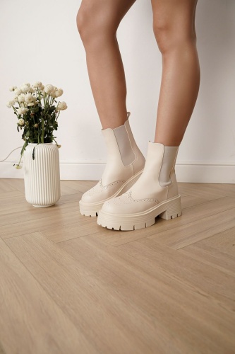 sd2-1 Челси бежевые с вышивкой зимние экокожа